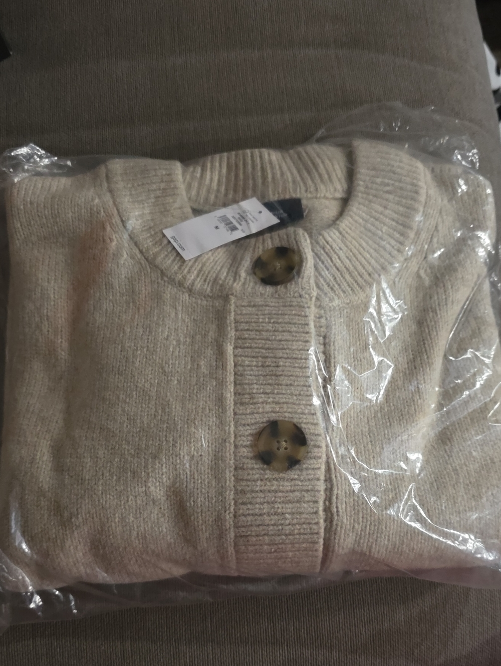 GAP Light Beige Women's Button-Front Cardigan
